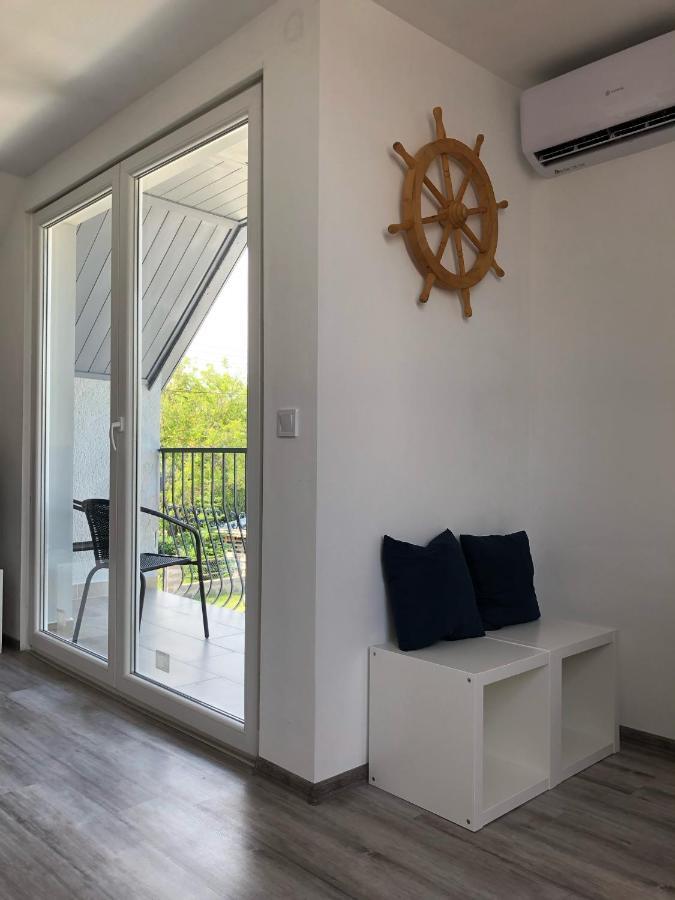 Toparti Hangulatu Nyaralo-Balatonboglar Bagian luar foto